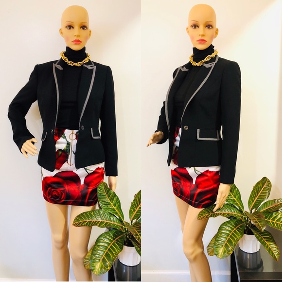 ๐ฉ๐๐๐๐ ๐ฉ๐๐๐๐๐ - Picture 2 of 9